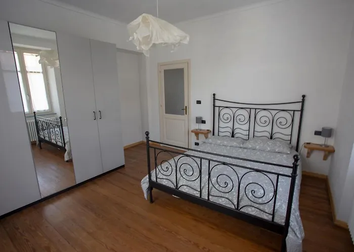 Con Vista A * Torre Pellice